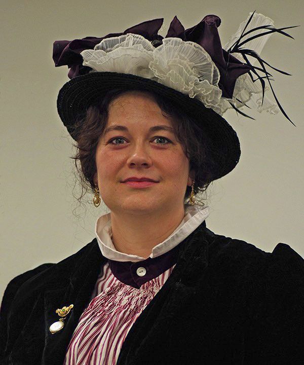 Anne Foster as Mary Long Alderman